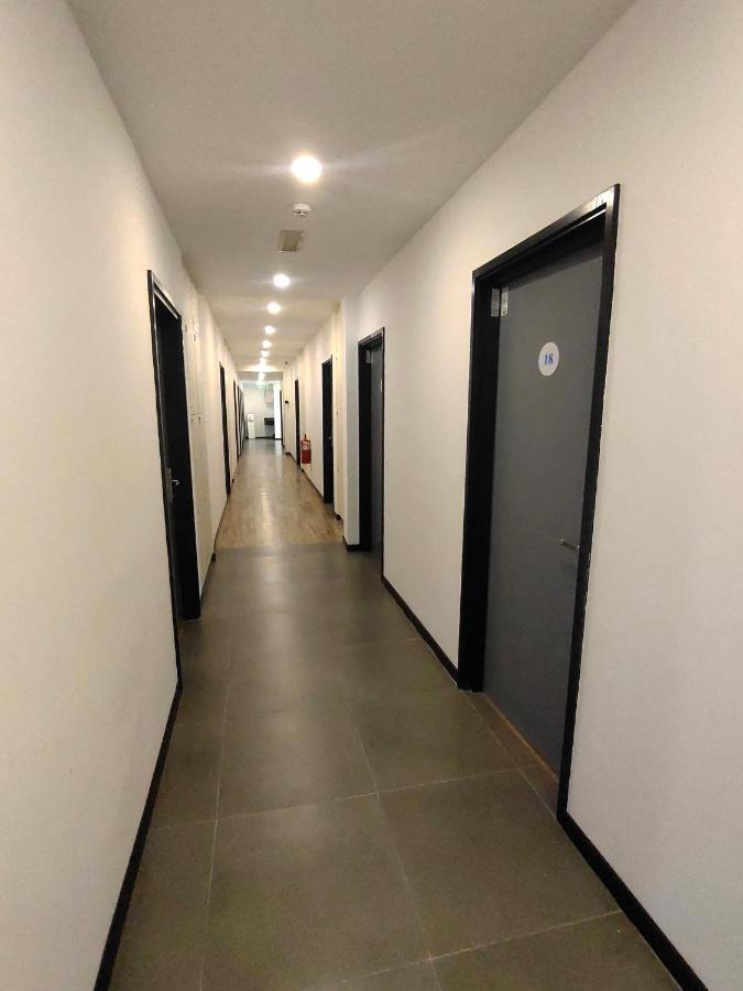 3-Plus Hotel Kota Kinabalu Exterior photo