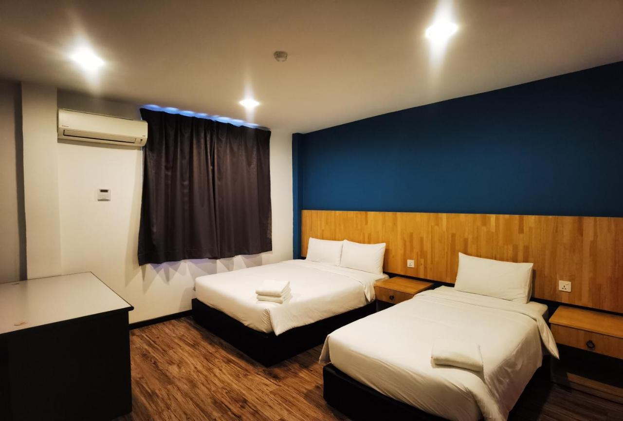 3-Plus Hotel Kota Kinabalu Exterior photo